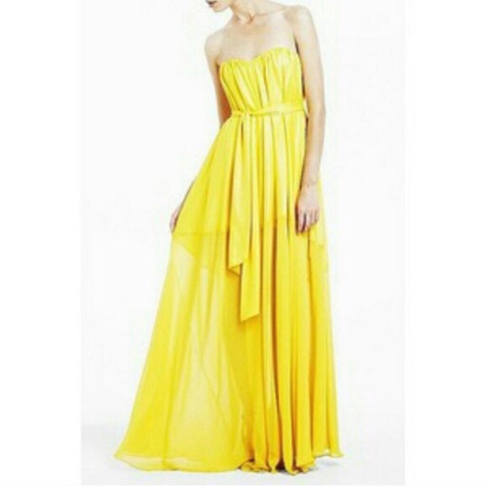♥️BCBG By Max Azria Maras Strapless Gown♥️